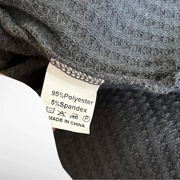 Women's Oversized Waffle Knit Batwing Turtleneck Gray Tunic Large | GUC - Picture 6 of 7